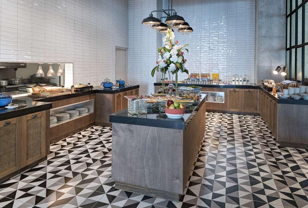 Hyatt Place San Pedro سان بيدرو سولا المطعم الصورة